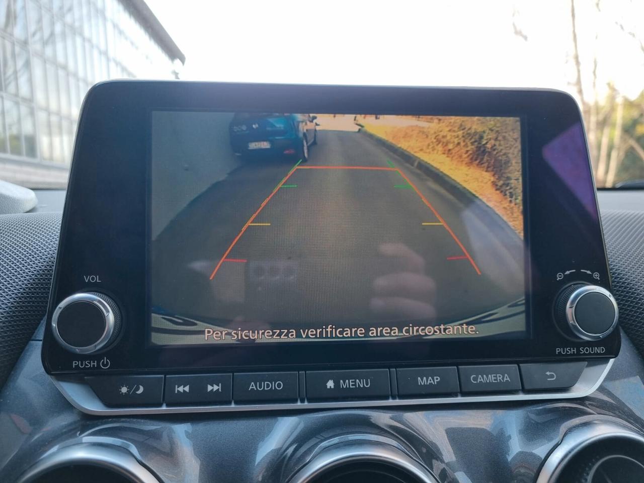 Nissan Juke 1.0 DIG-T 117 CV Business