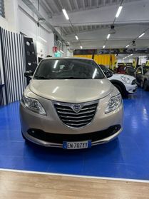 Lancia Ypsilon 1.3 MJT 75 CV Unyca