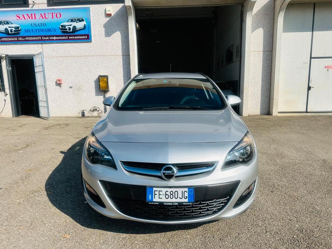 Opel Astra 1.4 Turbo 140CV Sports Tourer GPL Tech Cosmo