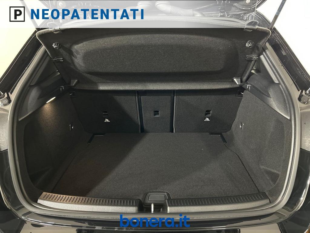 Mercedes Classe A 180 180 D Premium Plus AMG Line 8G-DCT