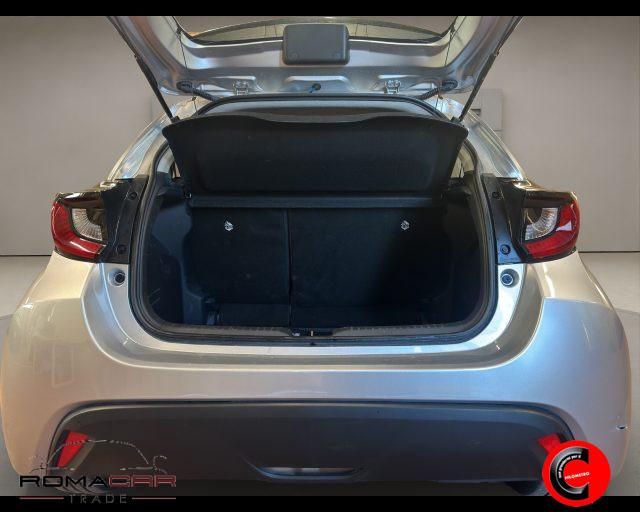 TOYOTA Yaris 1.5 Hybrid 5 porte Active