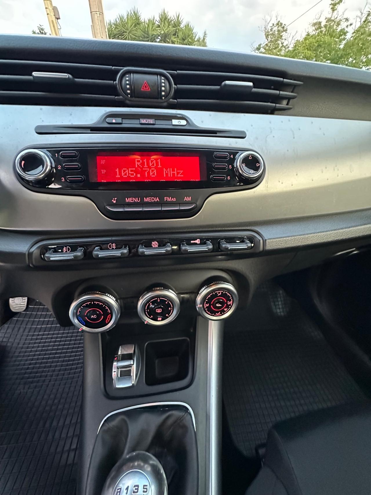 Alfa Romeo Giulietta 1.6 JTDm-2 105 CV Distinctive