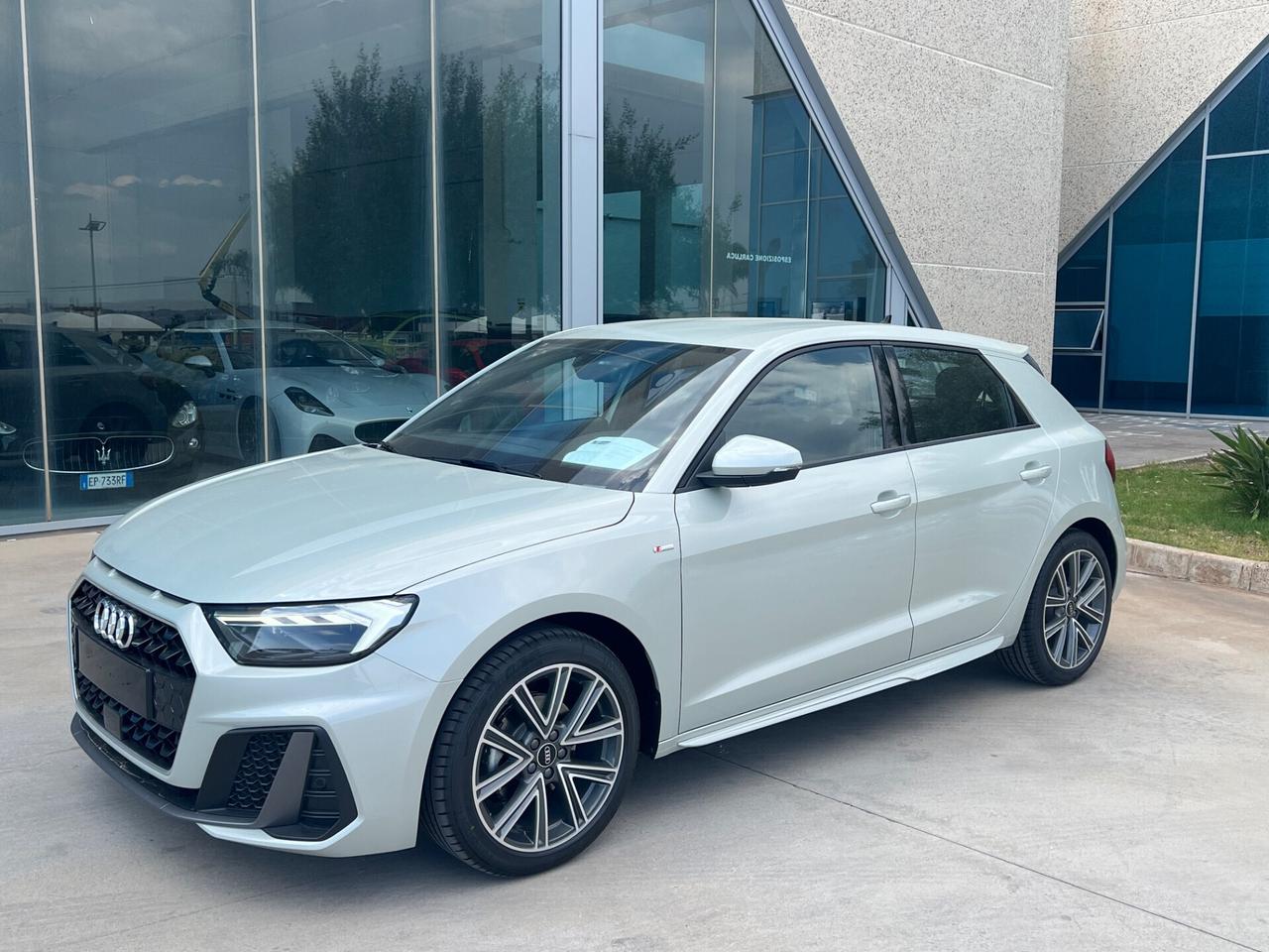 Audi A1 Spb 30 SLine possibilità noleggio no scoring - SUPER OFFERTA T-STOCK