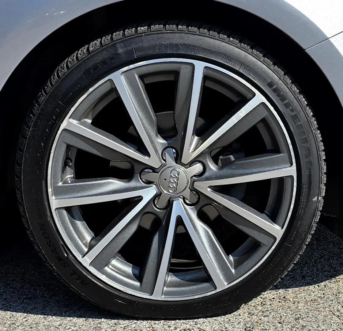 Audi A1 1.6 tdi S line edition 90cv s-tronic