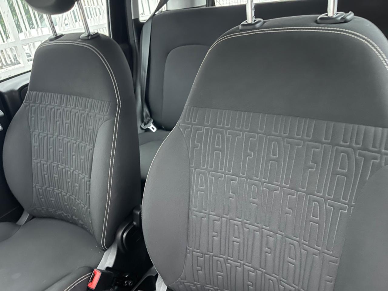 Fiat Panda 1.0 FireFly S&S Hybrid KM 19.200 SENSORI DI PARCHEGGIO