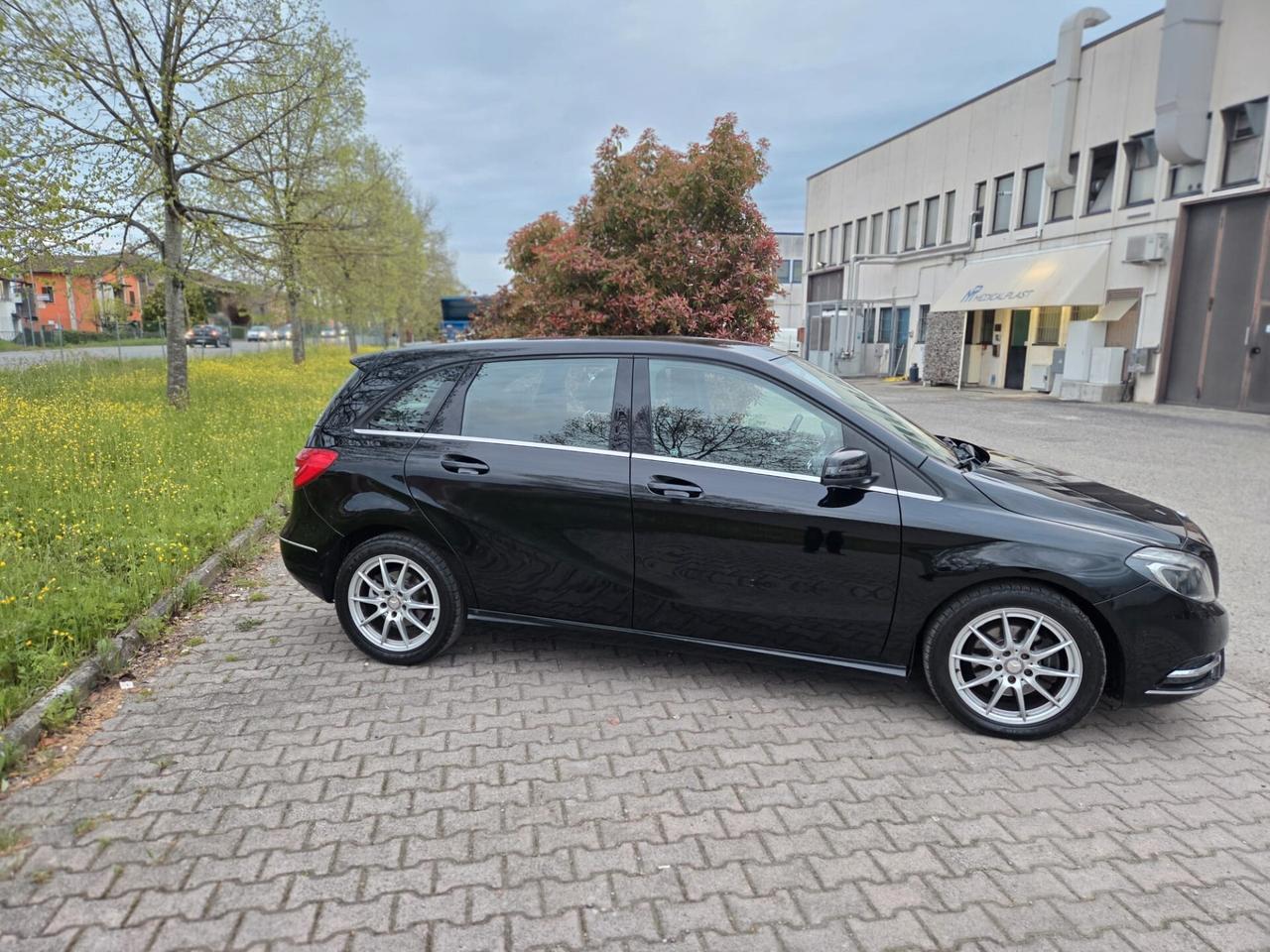 Mercedes-benz B 200 CDI Automatic Premium