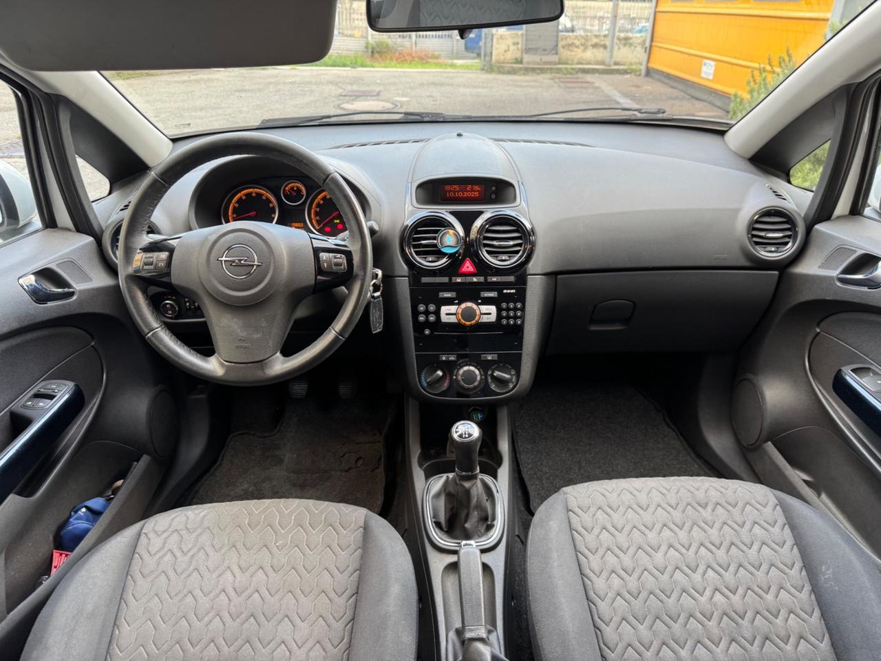 Opel Corsa 1.2 85CV 5 porte GPL-TECH Edition