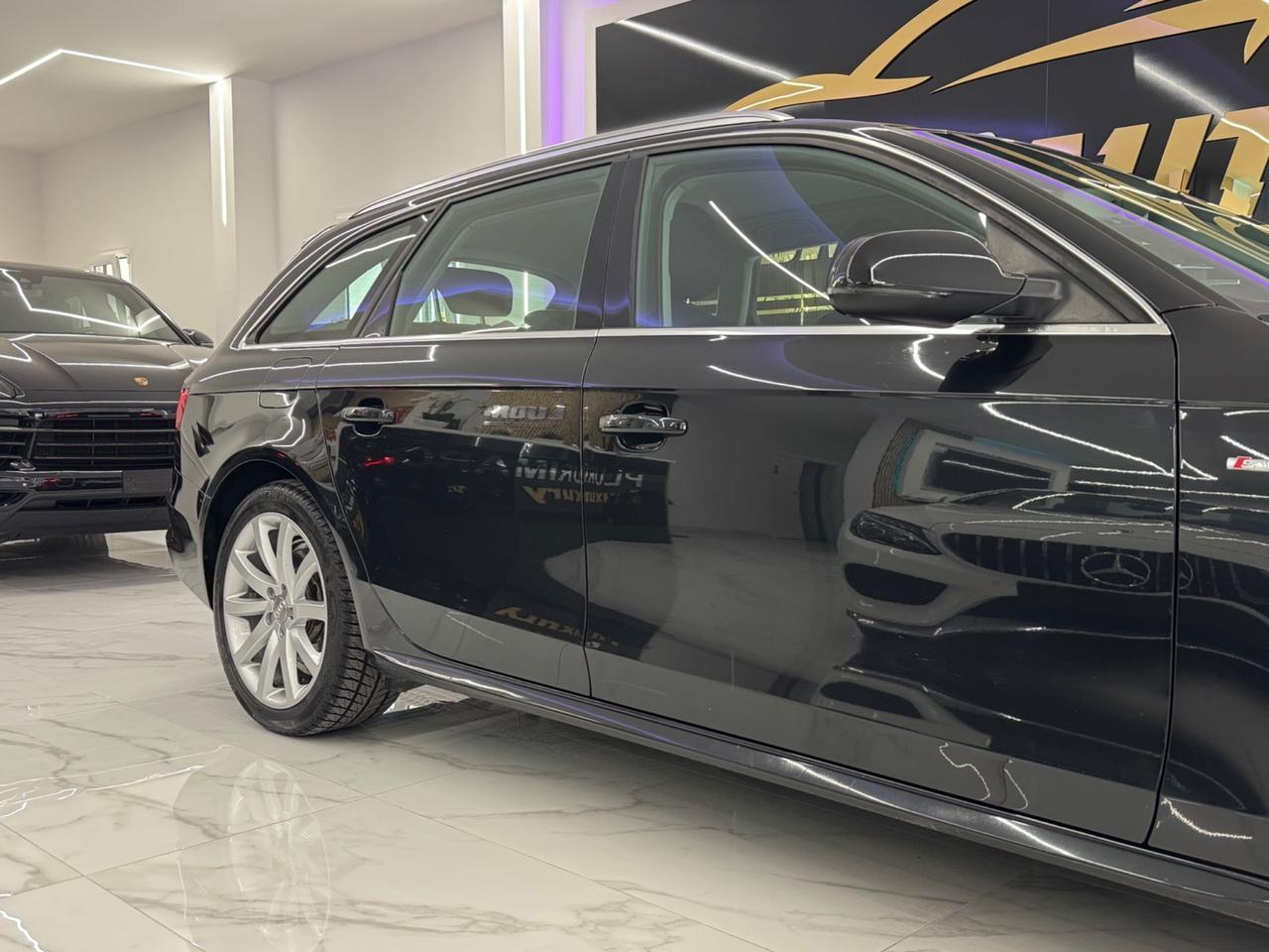 Audi A4 Avant 2.0 TDI 177 CV Quattro S-tronic S-Line