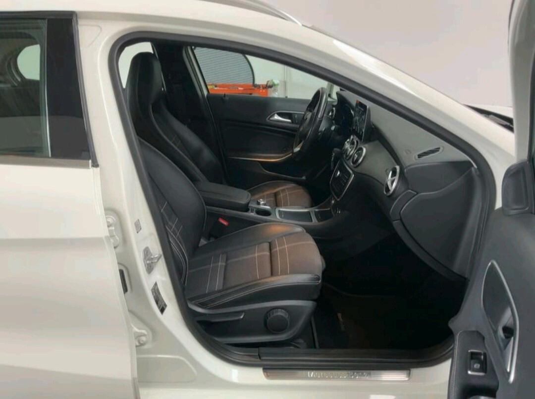 Mercedes-benz GLA 180 d Automatic Sport