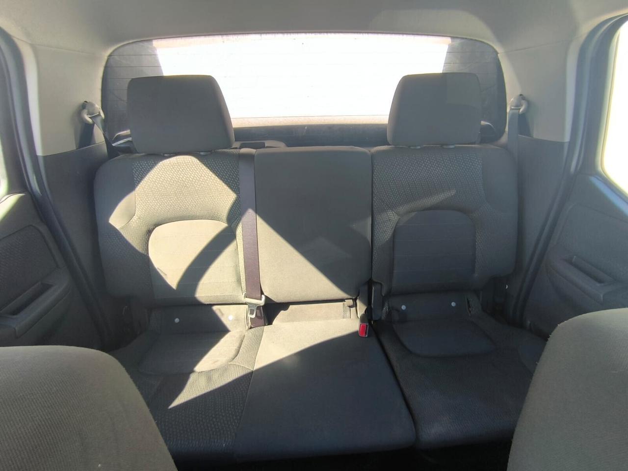 Nissan Navara 2.5 dCi 190CV Double Cab 2012
