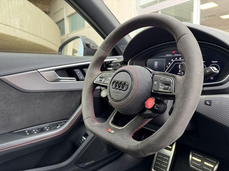 Audi RS4 Avant FSI quattro S tronic