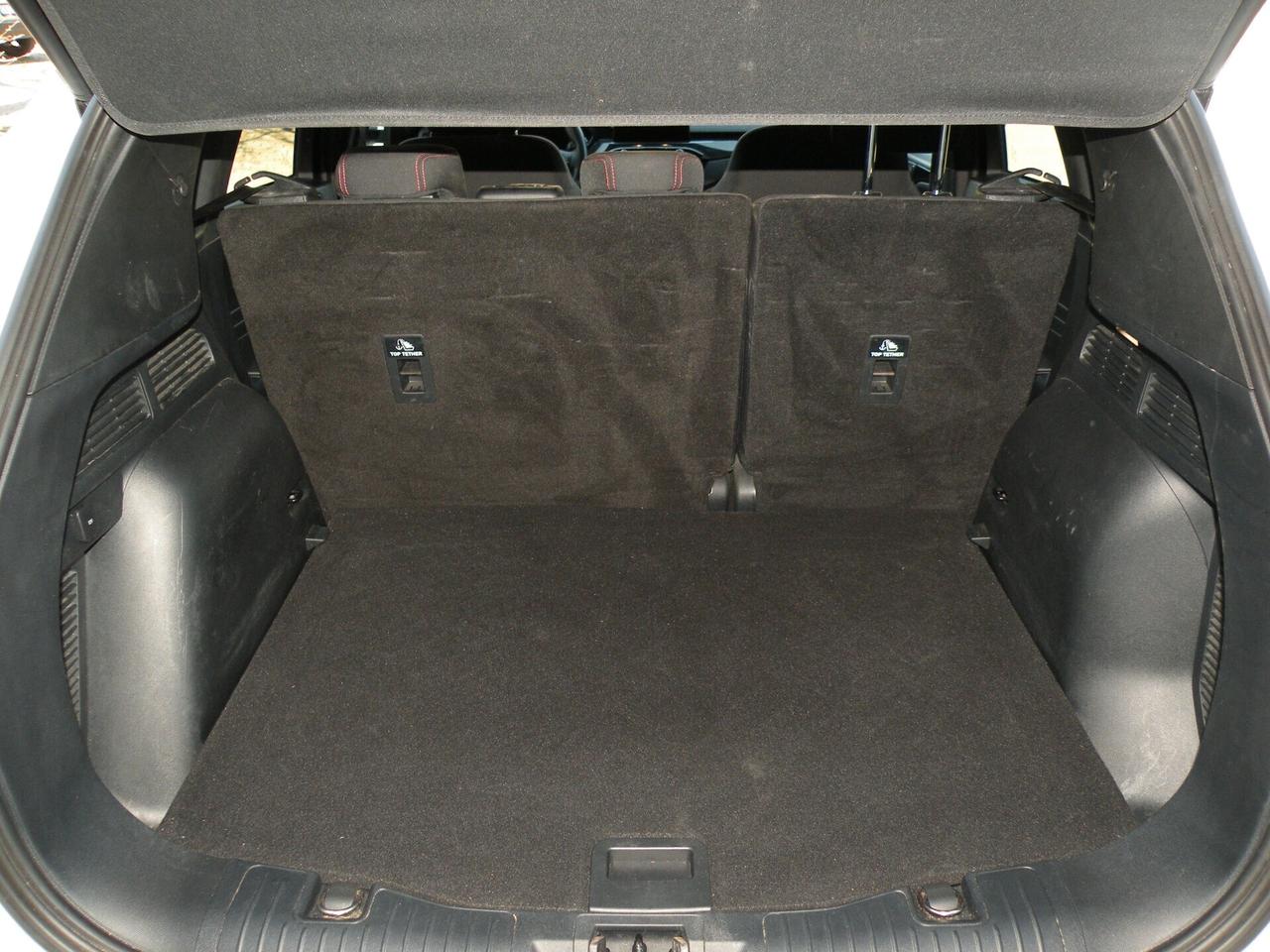 FORD KUGA 2.5 FHEV 190CV CVT 2WD ST-LINE 2023