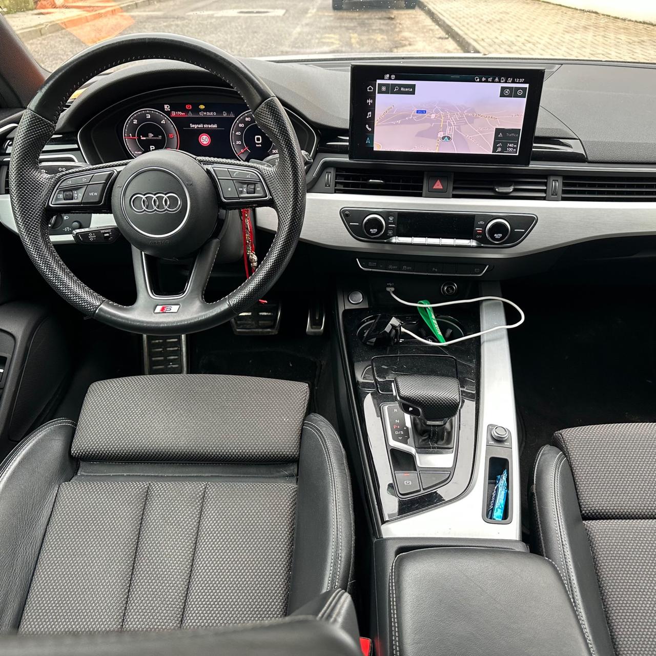 Audi A4 Avant 35 TDI/163 CV S tronic line edition
