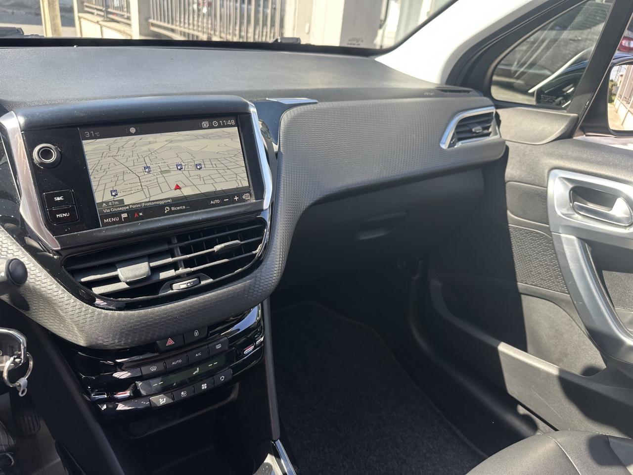 Peugeot 2008 1.2 Benzina 110 Cv Allure 2017 Km 120