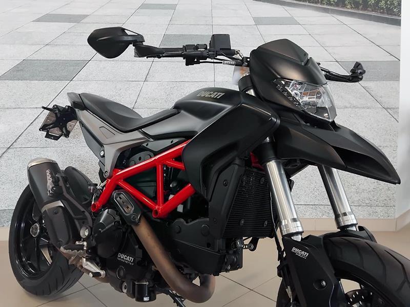Ducati Hypermotard 821 Abs