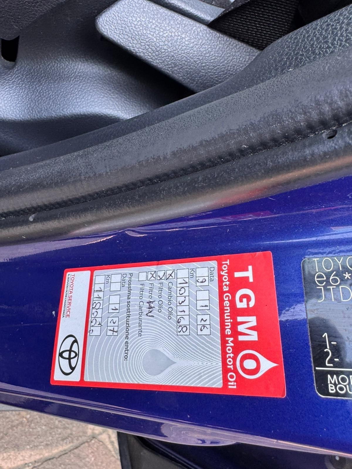 Toyota Yaris Cross 1.5 Hybrid 5p. E-CVT AWD-i Lounge