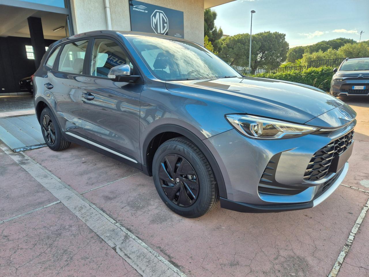 MG ZS 1.5 MT 2025 NUOVA STANDARD