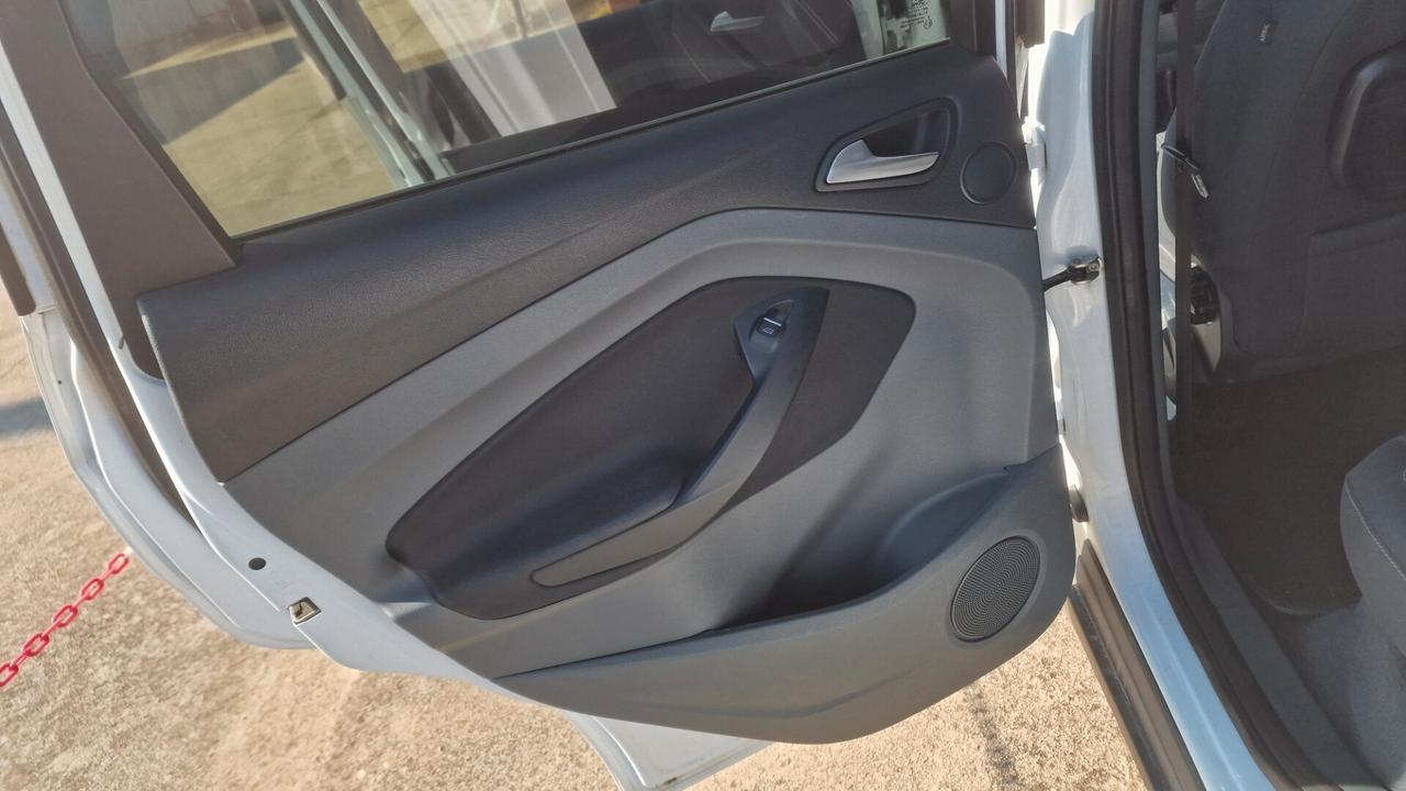 Ford C-Max 2.0 TDCi 163CV Titanium "GANCIO TRAINO"