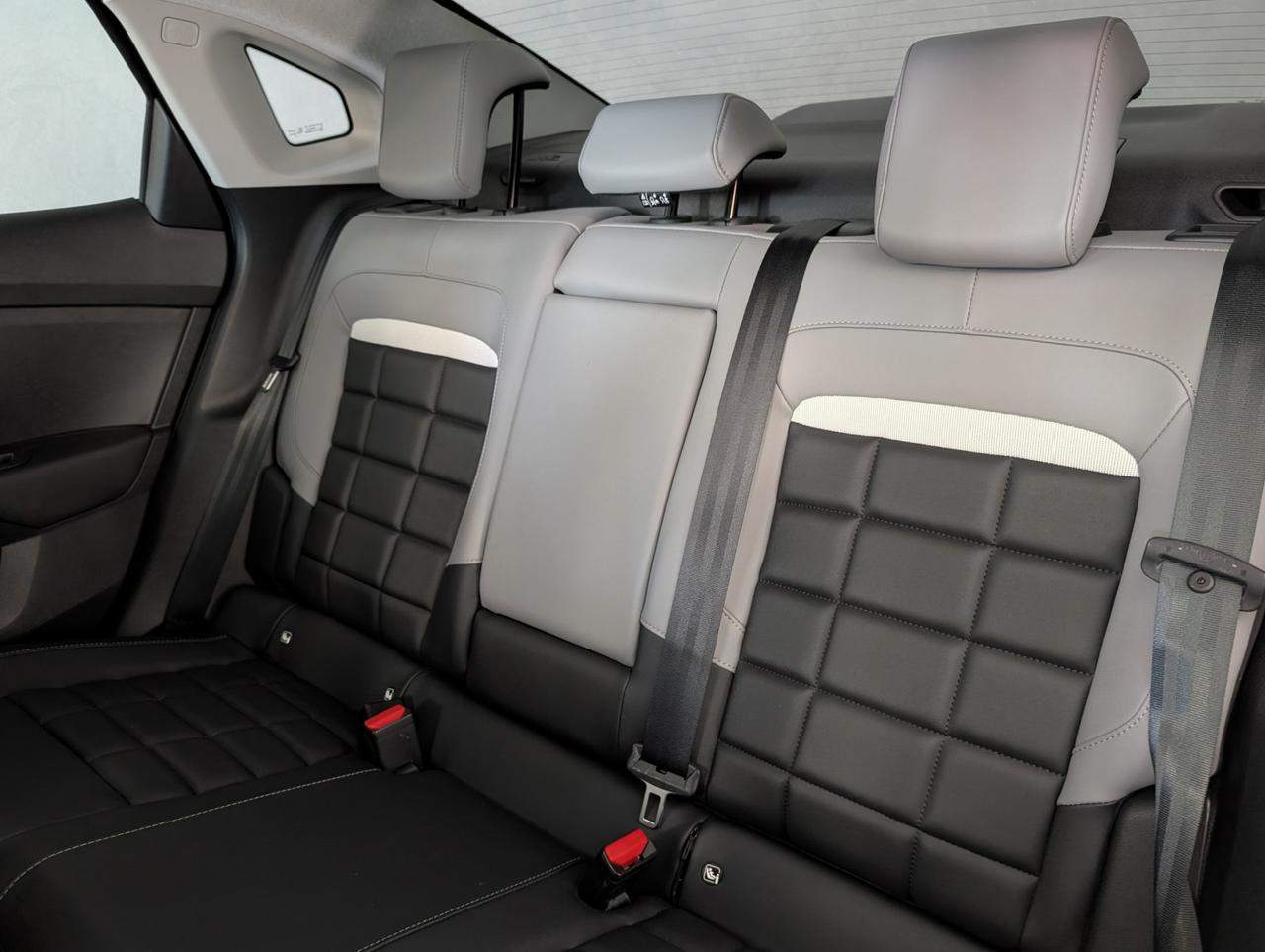 Citroen c4 x 1.2 puretech 130cv EAT8 Max