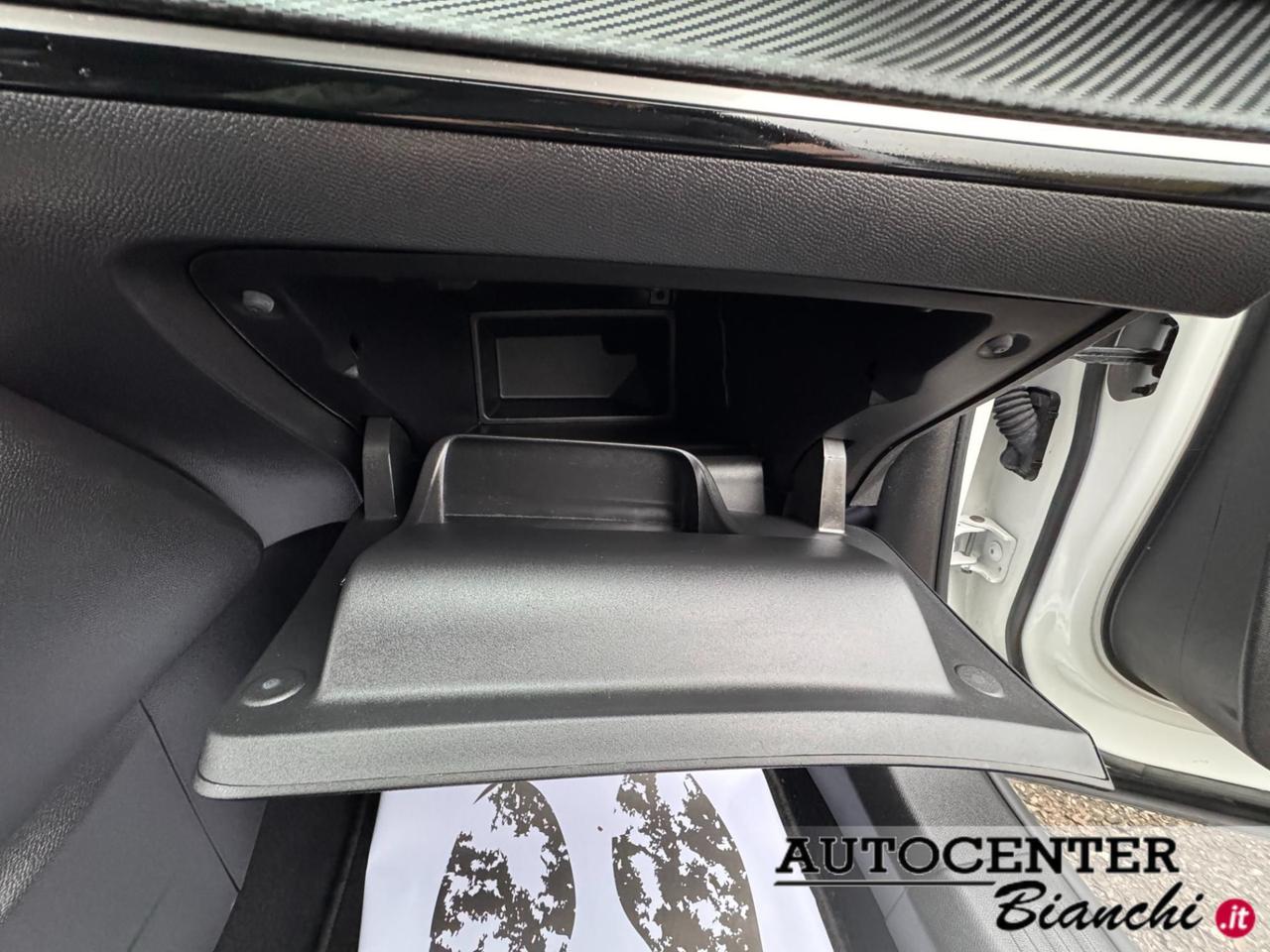 Peugeot 2008 1.5 bluehdi Allure Pack s&s 130cv eat8