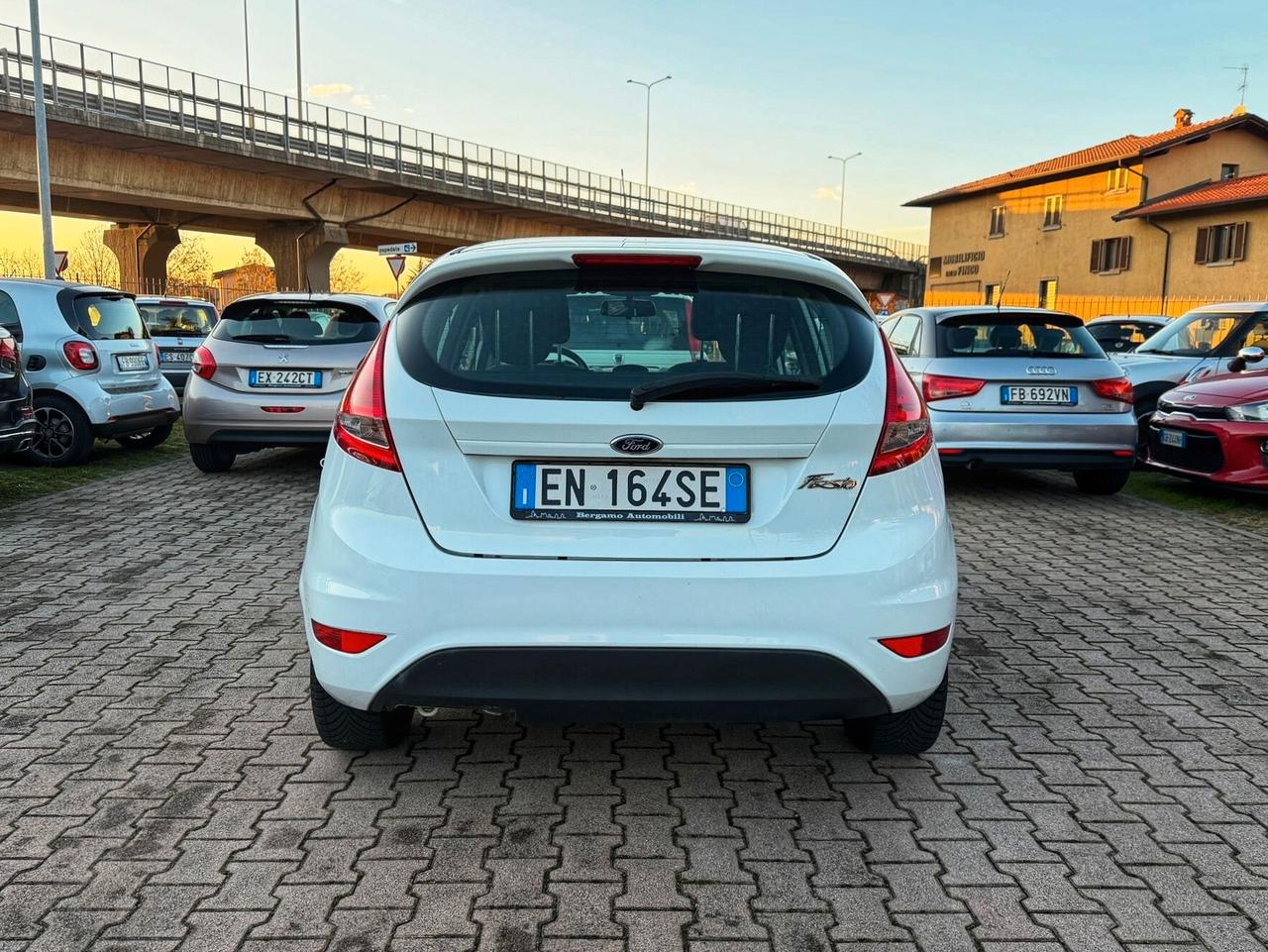 Ford Fiesta 1.4 TDCi 70CV 5 porte OK NEOPATENTATI