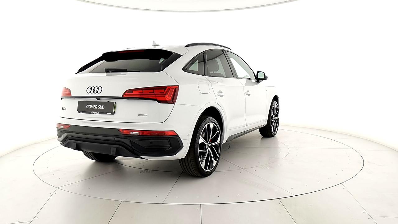 AUDI Q5 I Sportback 2021 - Q5 Sportback 40 2.0 tdi mhev 12V S lin