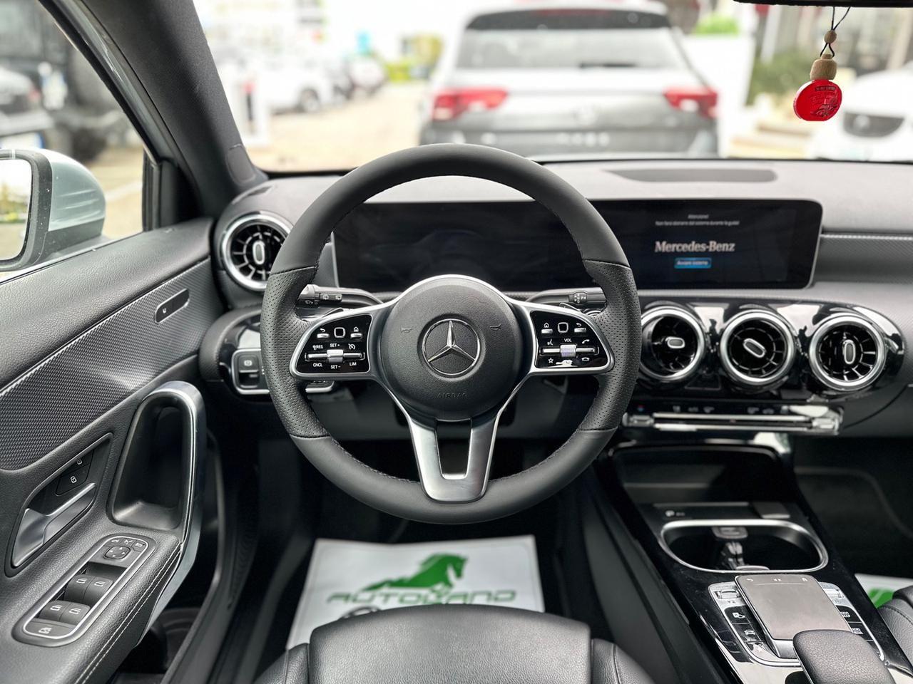 MERCEDES-BENZ A 220 Automatic Business *MBUX*Finanziabile