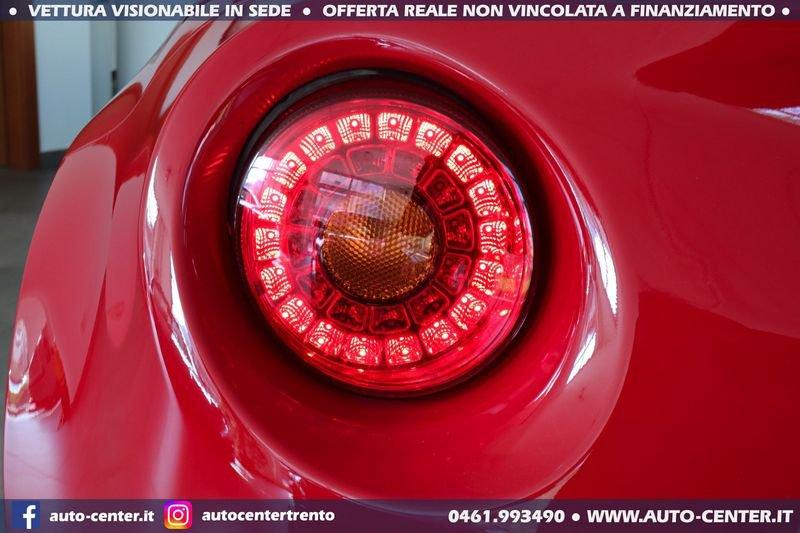 Alfa Romeo 4C 4C Coupé 1750 TBI *UNIPRO