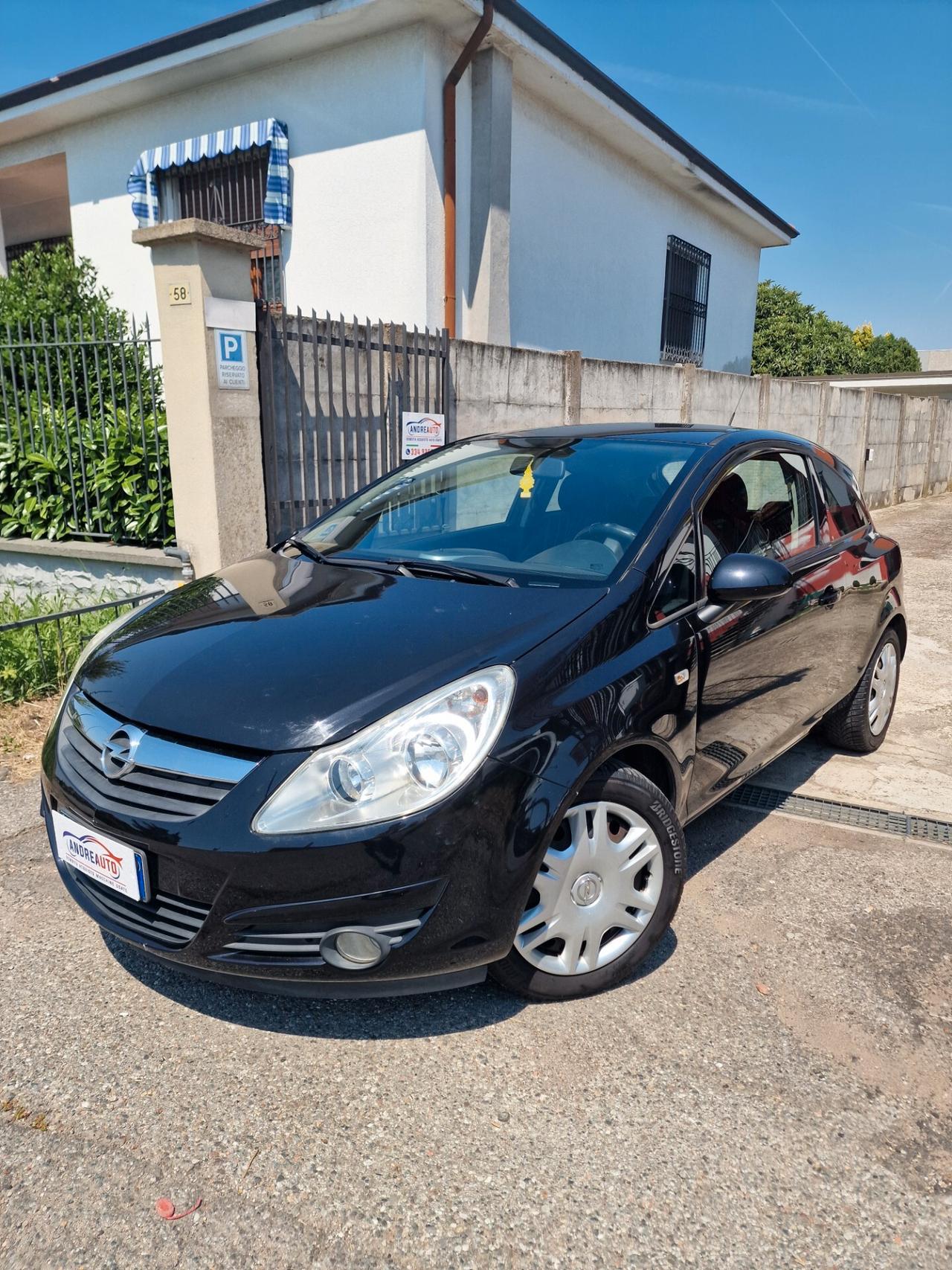 Opel Corsa 1.2 3 porte Sport