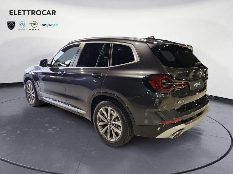 BMW X3 xDrive 20d 190cv Automatica MH48V con Gancio Traino
