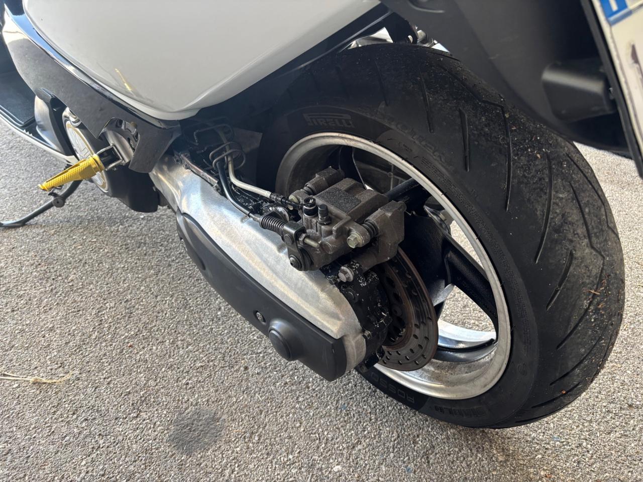 Yamaha T Max