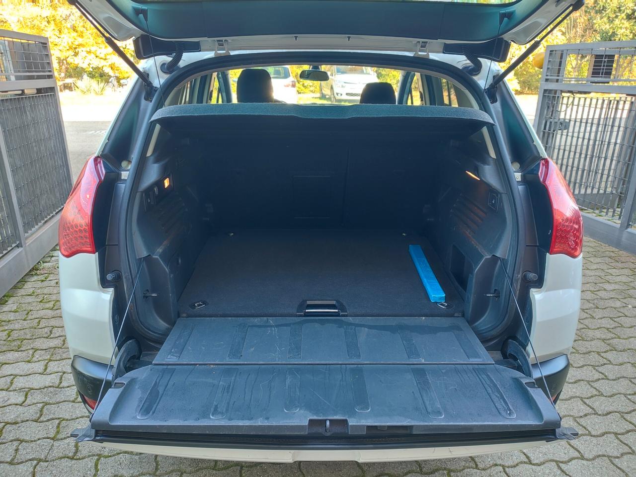 PEUGEOT 3008 DEL 2011 DIESEL 2.0 110KW 150CAVALLI