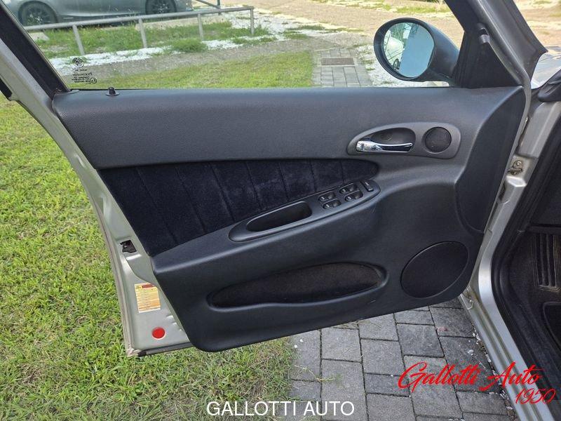 Alfa Romeo 156 2.0i 16V Twin Spark cat Selespeed
