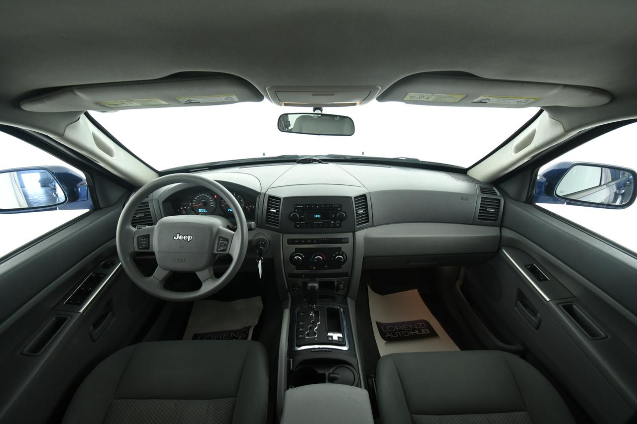 JEEP Grand Cherokee 3.0 V6 crd Laredo auto COMMERCIANTI+GANCIO TRAINO