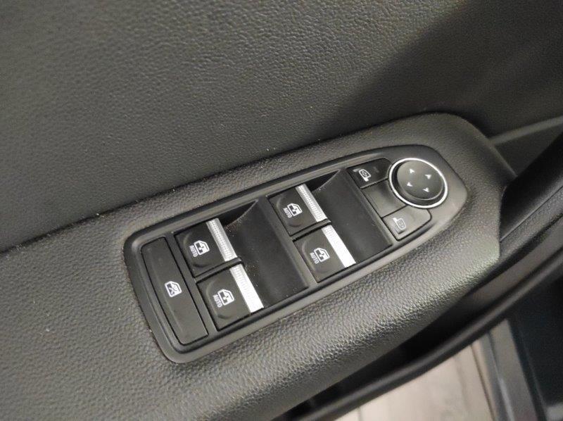 RENAULT Captur 2ª serie - Captur Plug-in Hybrid E-Tech 160 CV Intens