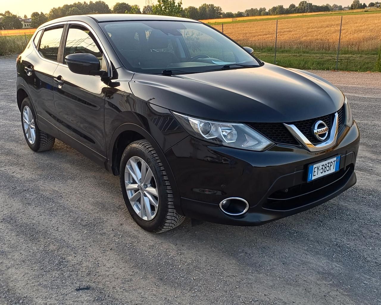 Nissan Qashqai 1.5 dCi Visia