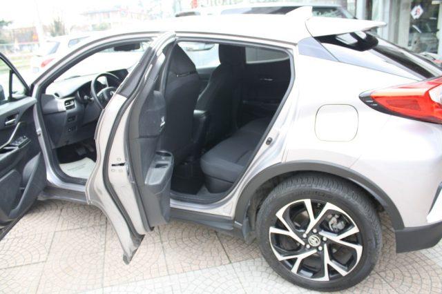 TOYOTA C-HR 1.8 Hybrid E-CVT Trend