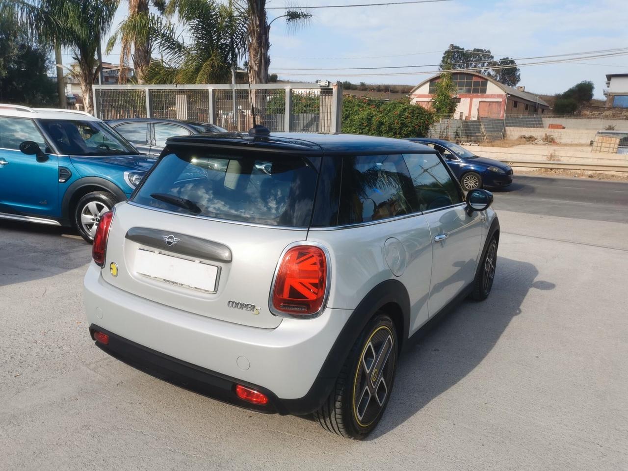Mini Full Electric Cooper SE S102cv km 26.000 2021