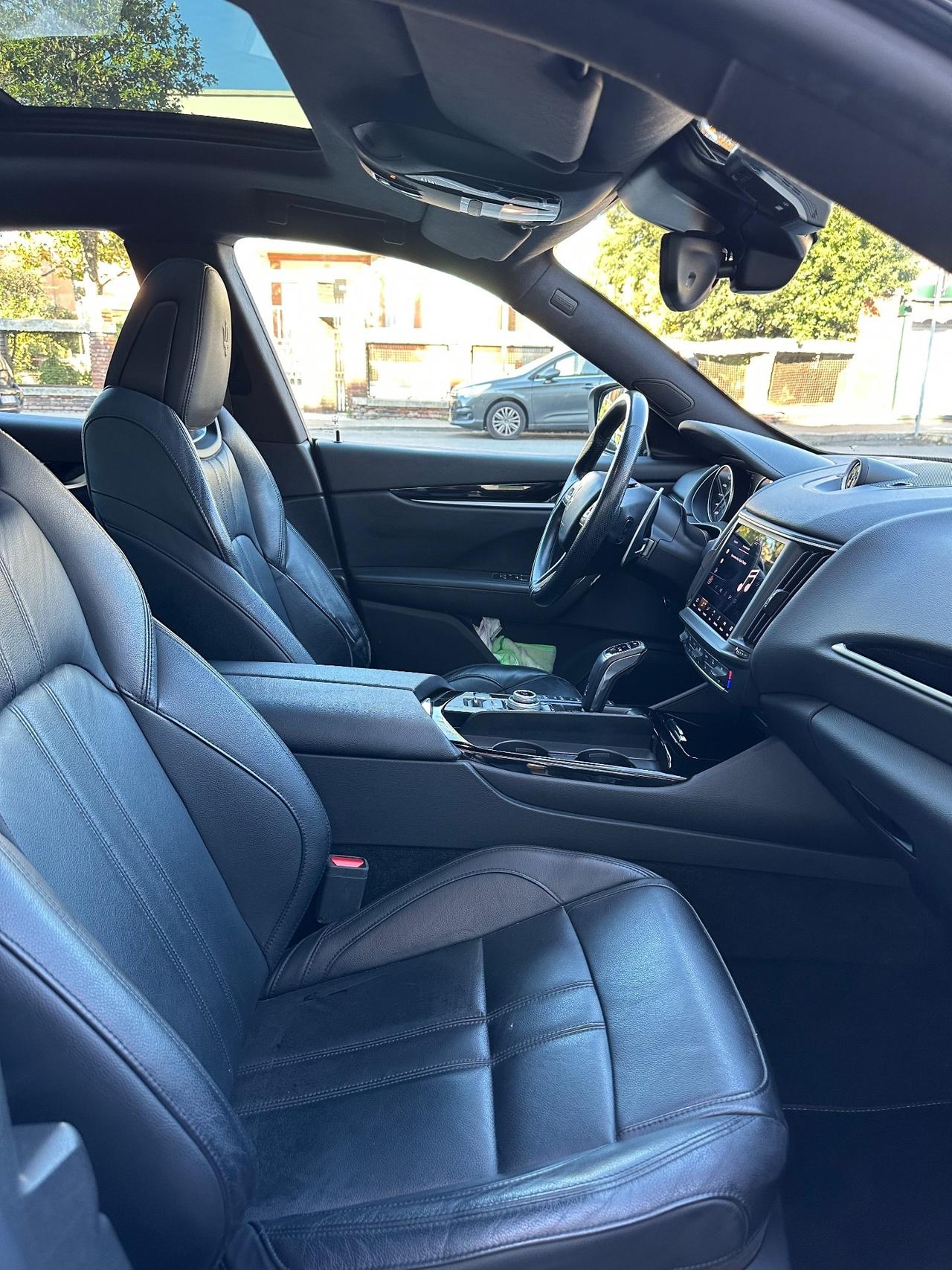 Maserati Levante V6 AWD Granlusso