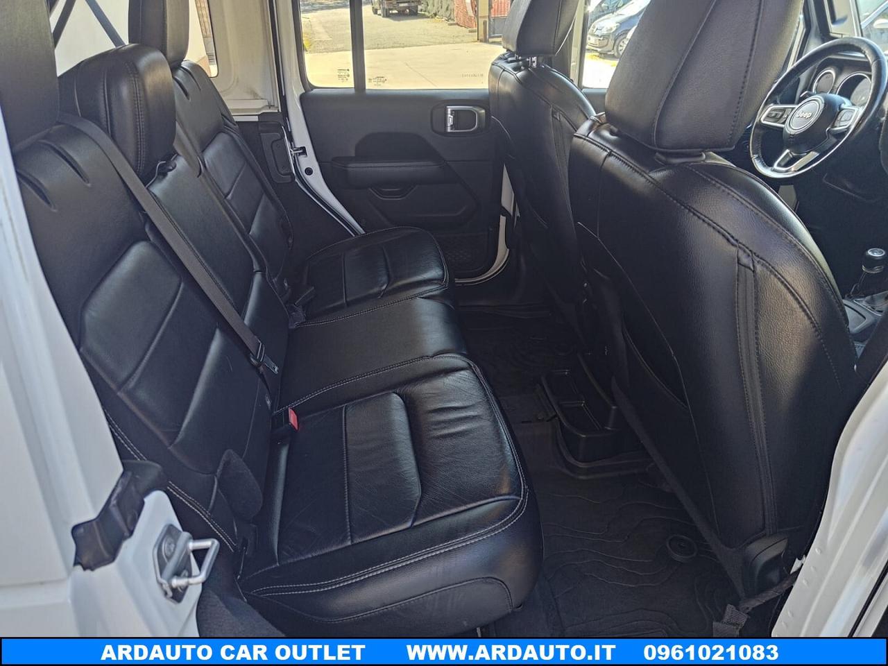 Jeep Wrangler Unlimited 2.2 Mjt Sahara Night Eagle