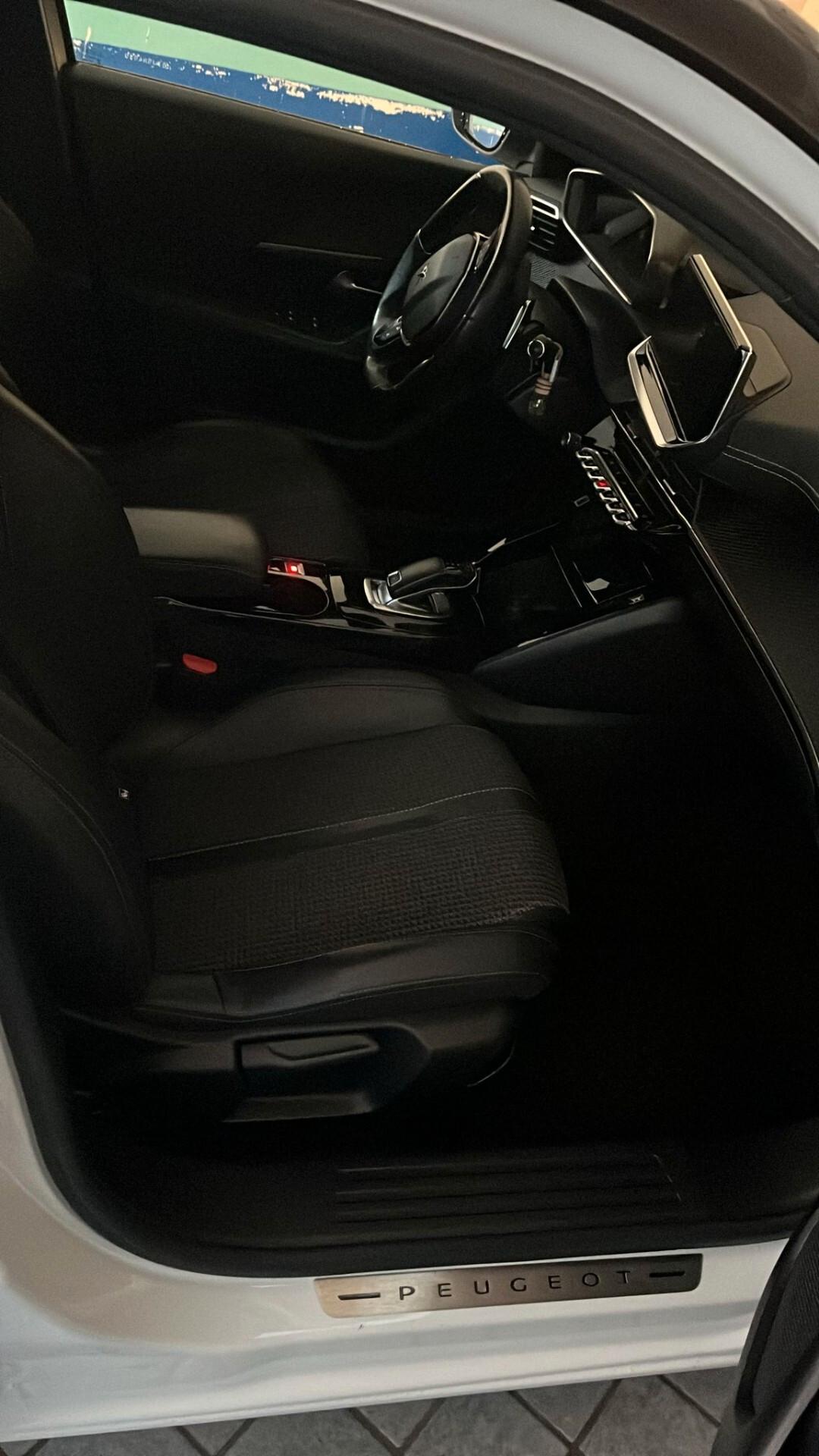 Peugeot 2008 1.5 BlueHDi 130cv GT/N1 AUTOCARRO