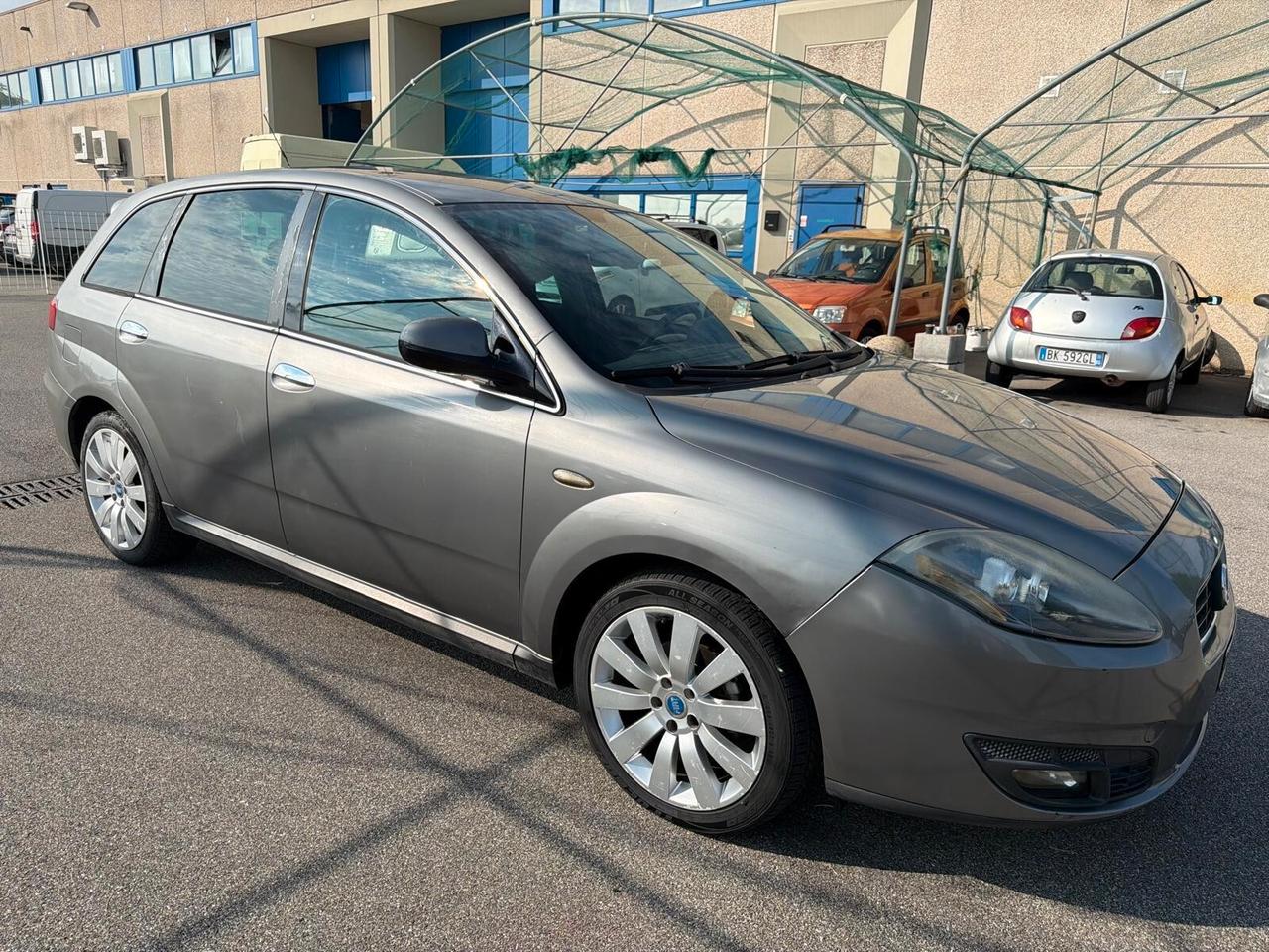 Fiat Croma 1.9 Multijet 16V Must