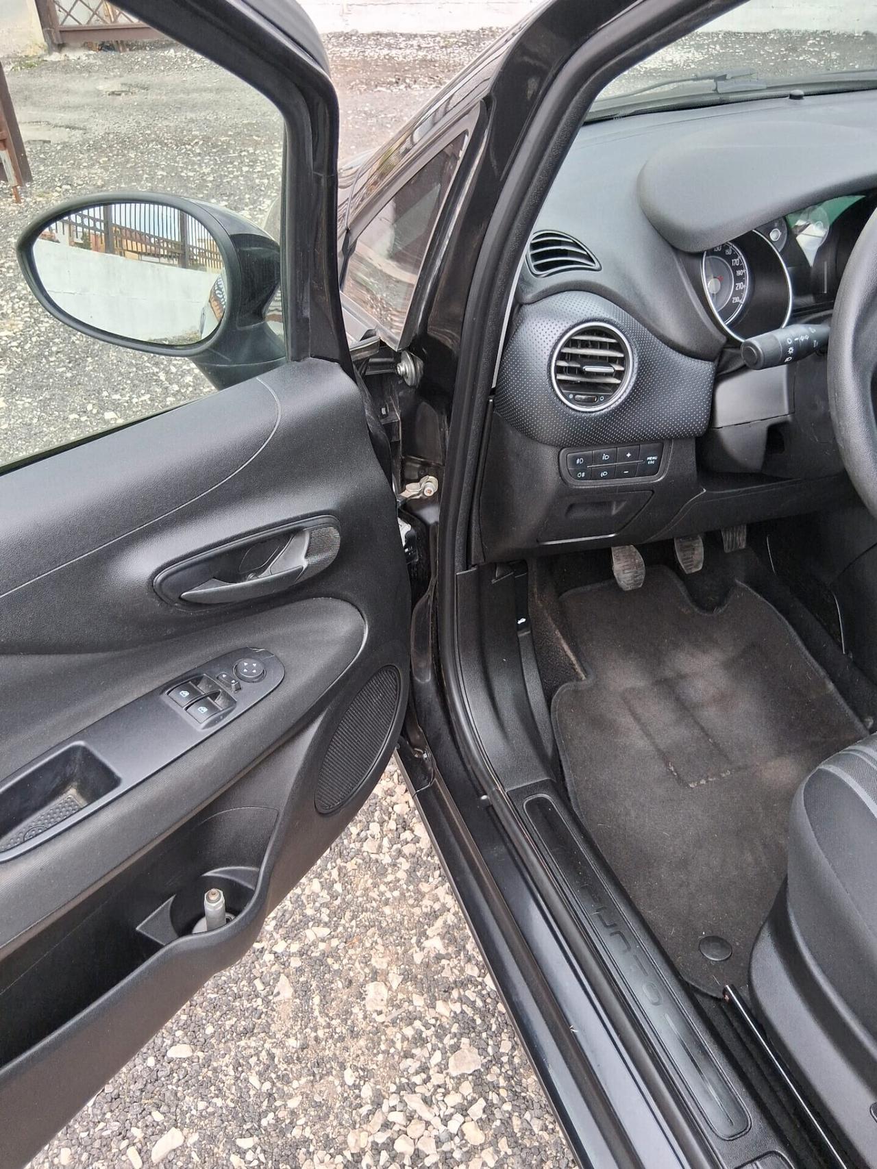 Fiat Punto 1.4 GPL 8V 5 porte EasyPower Lounge (GPL Casa Madre)