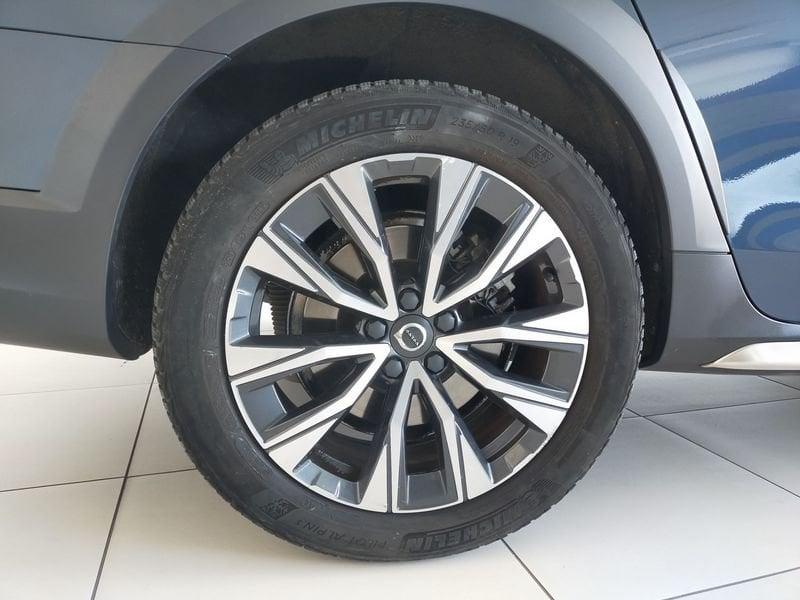 Volvo V90 Cross Country B4 (d) AWD Geatronic Business Pro Line