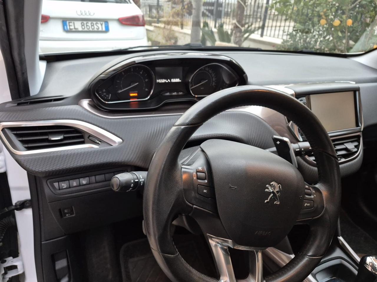 Peugeot 2008 1.6 e-HDi 92 CV Stop&Start Allure