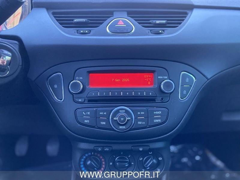 Opel Corsa 1.2 5 porte