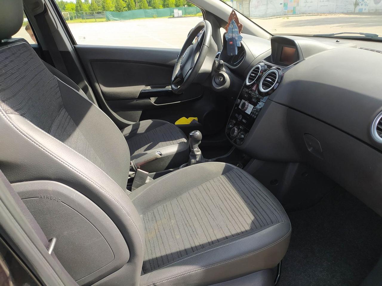 Opel Corsa Cosmo 1.2 #11303