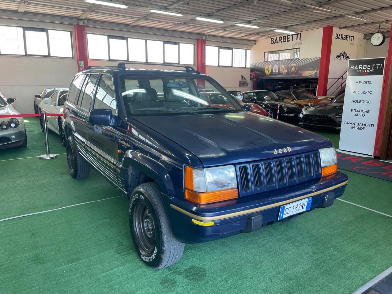 Jeep Grand Cherokee Chief 5.2 V8 Gpl ASI PERMUTE RATE