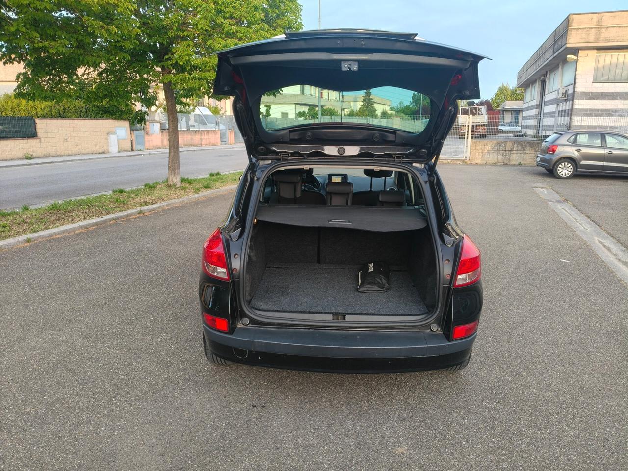 Renault Clio 1.2 sw del 2011 SOLO 105.000 KM