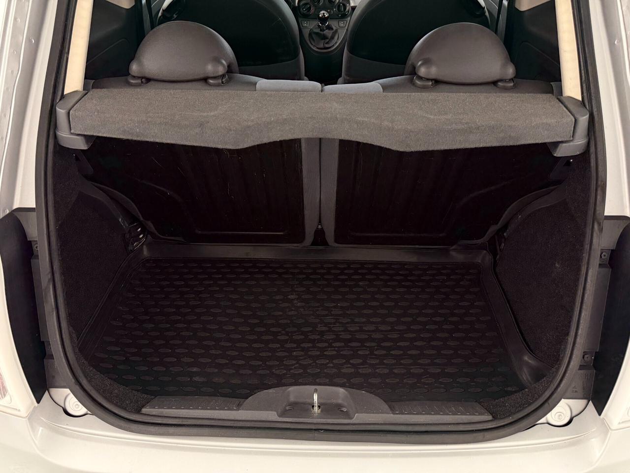 Fiat 500 1.2 Lounge/Touchscreen